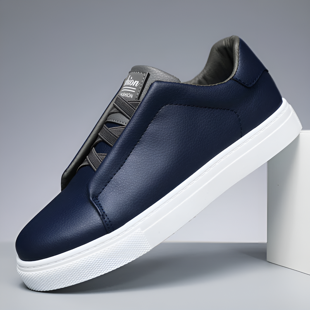 James | Classic Sneakers