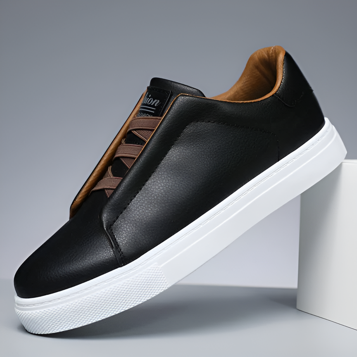 James | Classic Sneakers