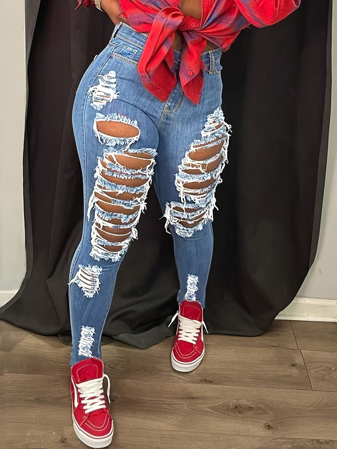 High-Waisted Slim Fit Ripped  jeans