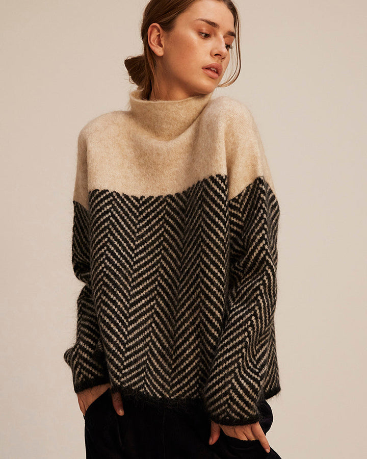 Lidia | Turtleneck